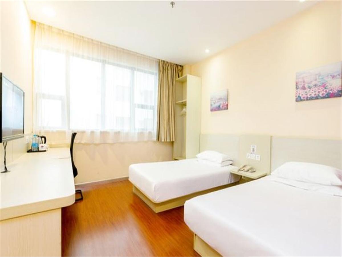 Hanting Hotel Shenyang Sujiatun Railway Station Exterior foto